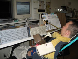 阿部さんの作業風景